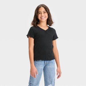 Target Art Class Short Sleeve Cinch Shirt